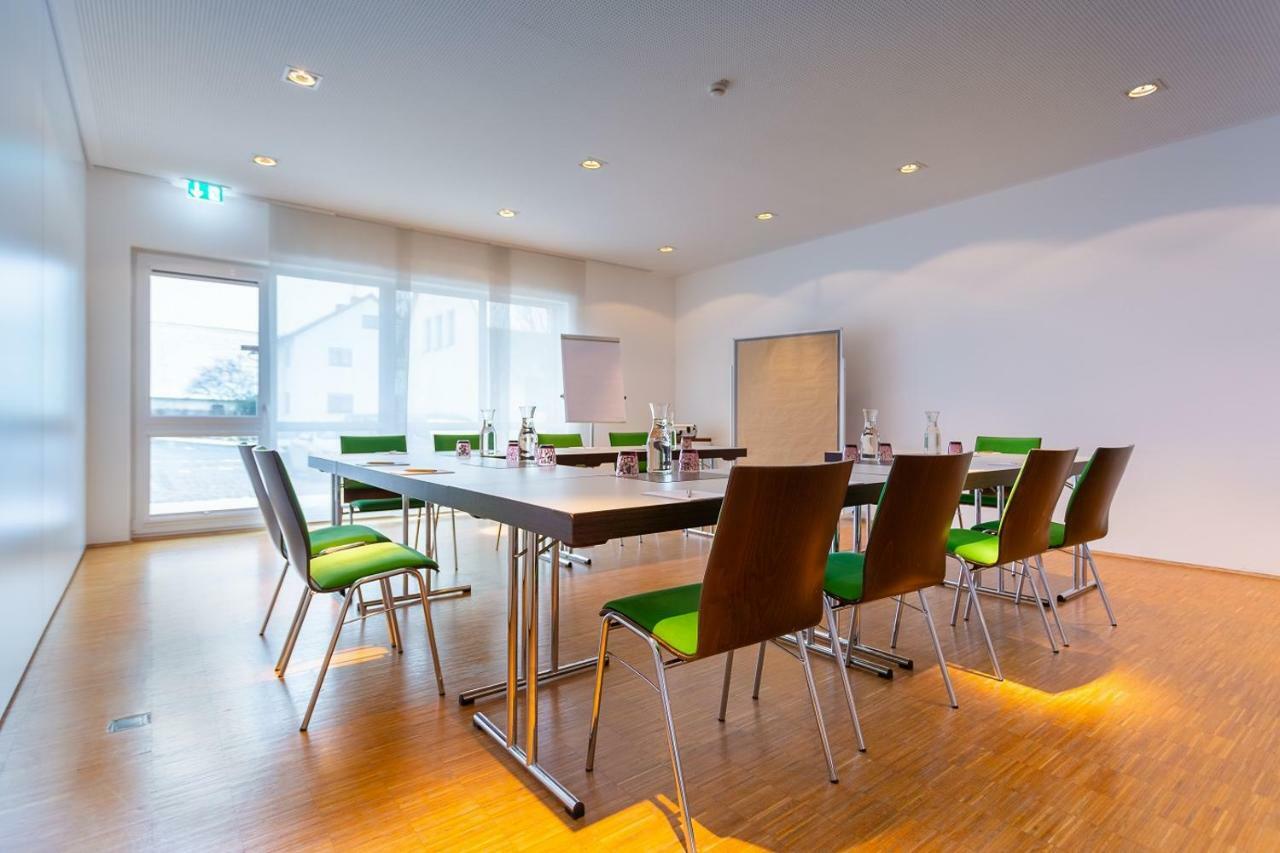 Acantus Hotel Weisendorf エクステリア 写真